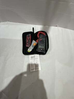 DT266C Digital Clamp Meter Multimeter with Temperature Measurement